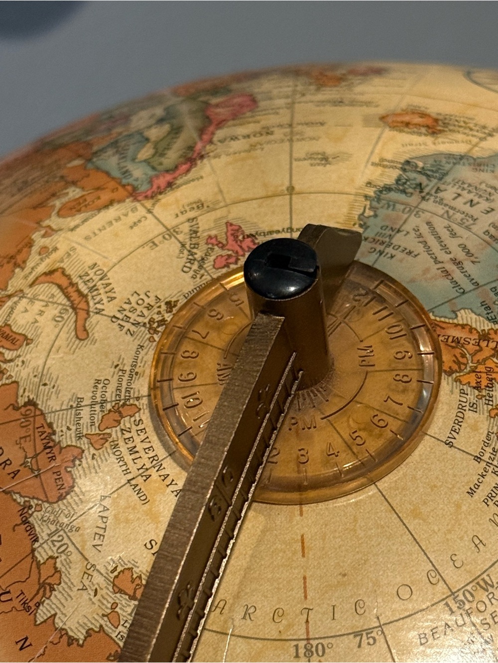 12” Antique Raised Relief Desk Replogle World Classic Globe - Picture 8 of 16